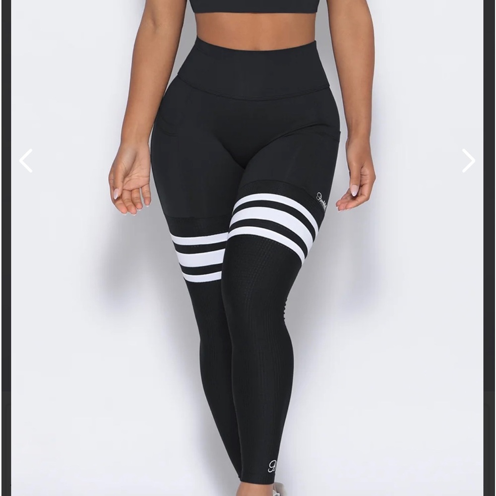 Bombshell Sportswear Midnight Leggings S